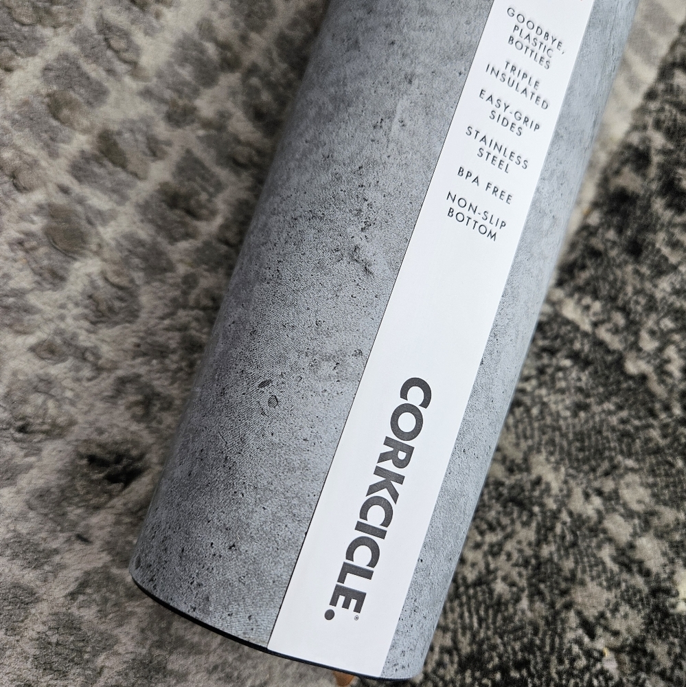 CORKCICLE 16oz CANTEEN 25 HRS COLD 12 HRS HOT BRAND NEW NEVER USED - Picture 2 of 11